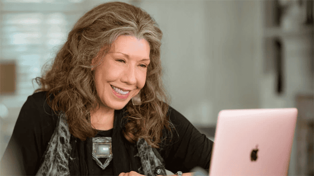  Lily Tomlin Net Worth 2022: How Does Lily Tomlin Spend Her Money?